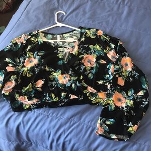 Long sleeve black floral crop top